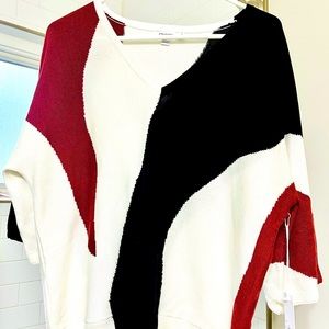 Chico Size 1 sweater NWT